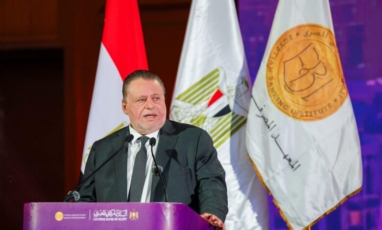 محافظ-البنك-المركزي-يشهد-تخرج-دفعات-جديدة-من-برنامج-“قيادات-المستقبل”