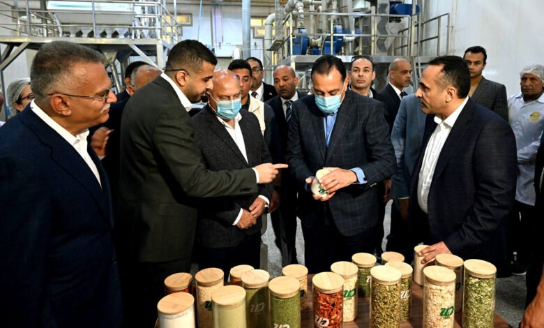 رئيس-الوزراء-يتفقد-مصنع-الشركة-المتحدة-لتجفيف-الحاصلات-الزراعية-باستثمارات-41-مليون-دولار