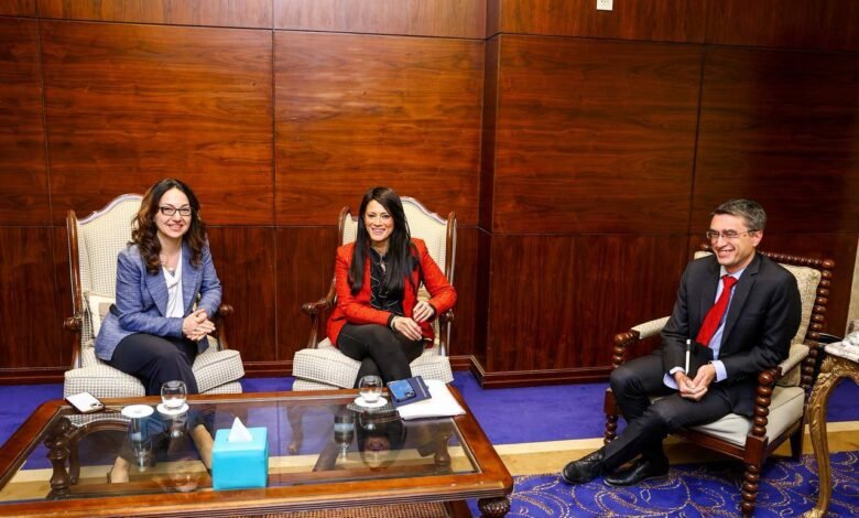 “المشاط”-تستقبل-وفد-البنك-الدولى-لمناقشة-تعزيز-التنمية-والاستثمار-المناخى