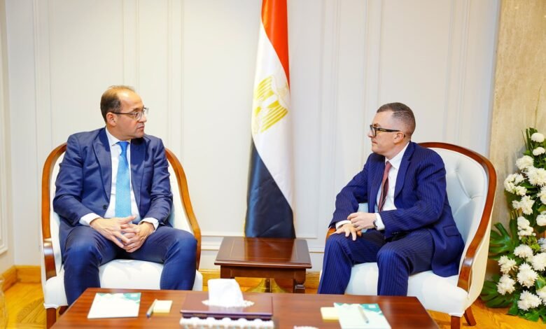 وزيرا-التخطيط-والمالية-يناقشان-تنسيق-إعداد-الخطة-الاستثمارية-وموازنة-2026/2027