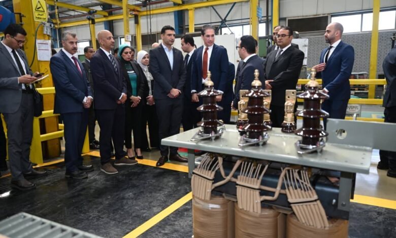 وزير-الصناعة-يتفقد-بعض-المصانع-في-مدينة-العاشر-من-رمضان