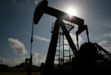 أسعار-النفط-ترتفع-بعد-قصف-إيران-منشآت-طاقة-في-الشرق-الأوسط