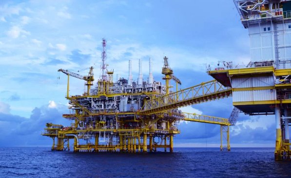 البترول:-4-آبار-غاز-جديدة-تضيف-120-مليون-قدم-مكعب-يوميًا