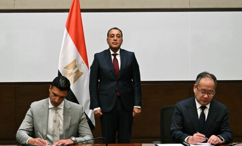توقيع-مذكرة-تفاهم-بين-وزارة-الصناعة-ومجموعة-“لينج-لونج”-لإنشاء-مجمع-صناعي-متكامل-لإنتاج-إطارات-السيارات